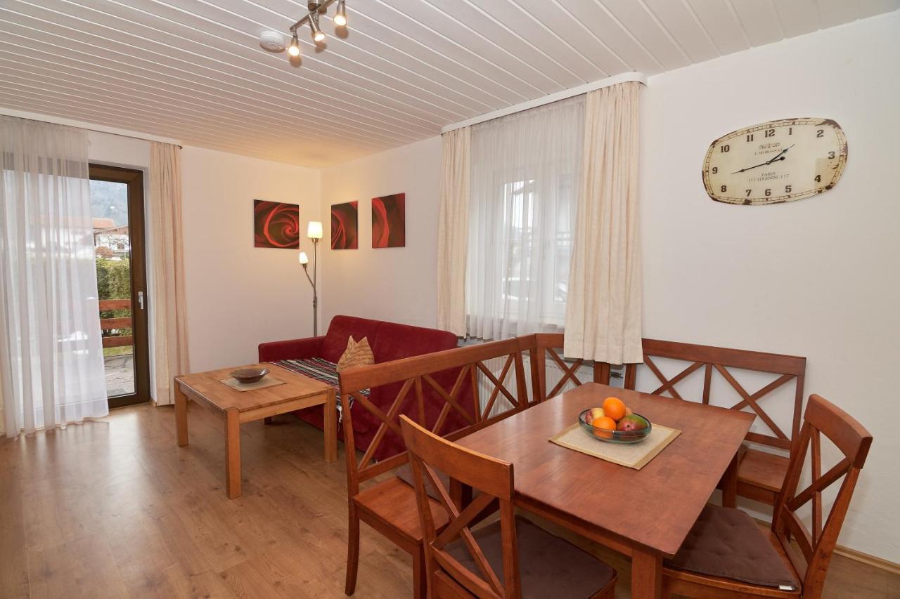 Dangl Gbr, Gaestehaus Sonnenhof - Inkl. Chiemgau Karte Bergen  Szoba fotó